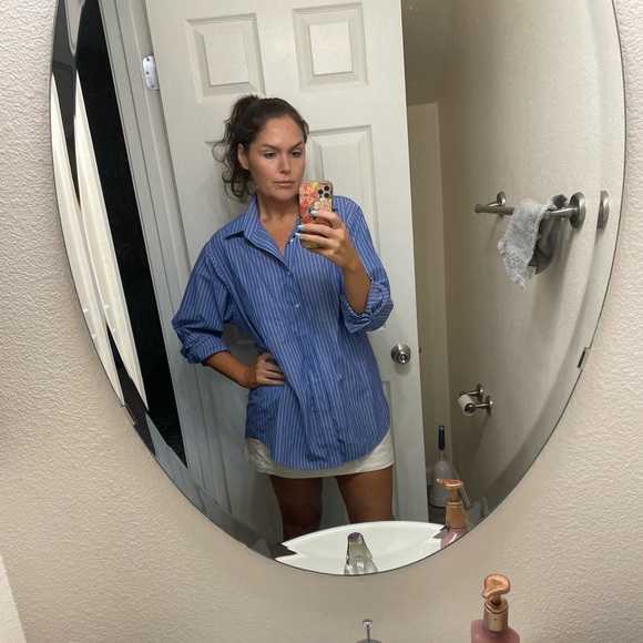 Meet your Posher, Cara - Picture 2 of 16